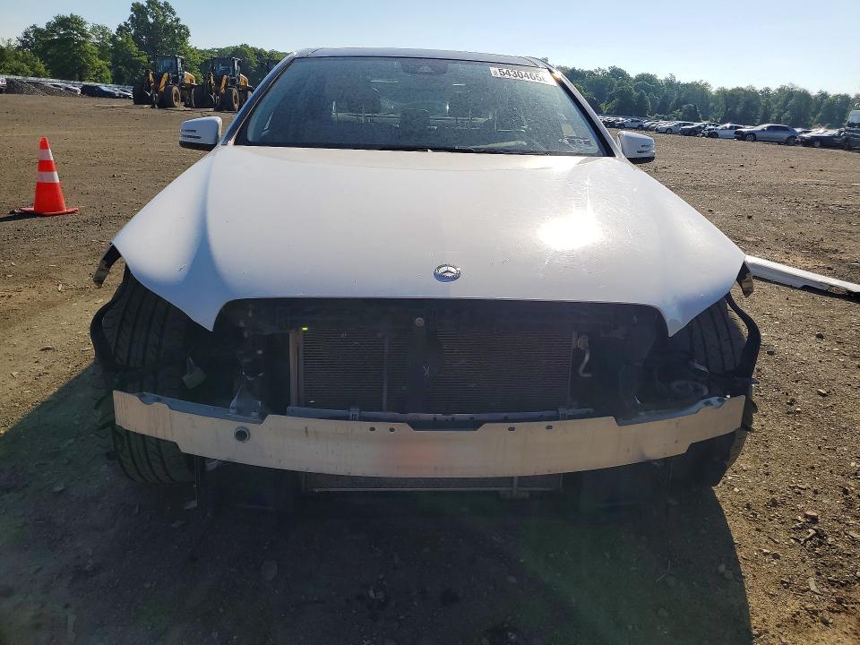 54304656 :رقم المزاد ، WDDHF8JB9FB161370 vin ، 2015 Mercedes-benz E مزاد بيع