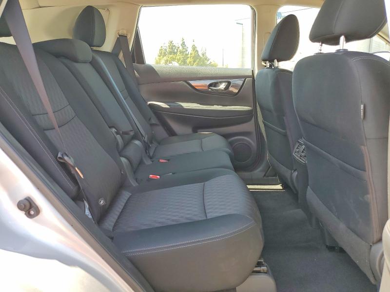 Продаж на аукціоні авто 2017 Nissan Rogue, vin: KNMAT2MT9HP615676, номер лоту: 52889656