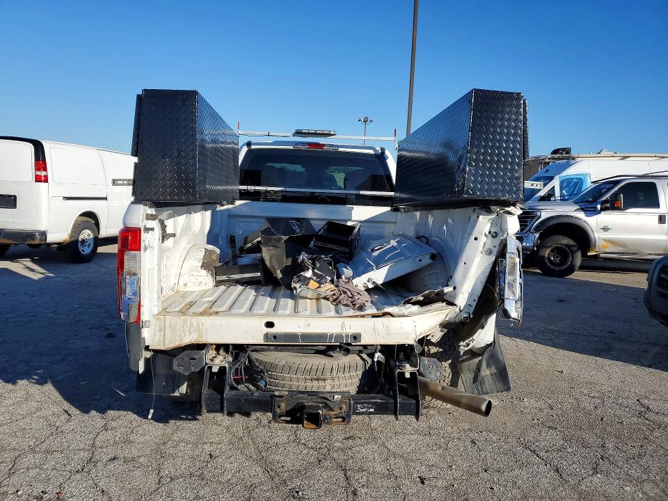 52043106 :رقم المزاد ، 1FT7X2A60KEE10067 vin ، 2019 Ford F250 مزاد بيع
