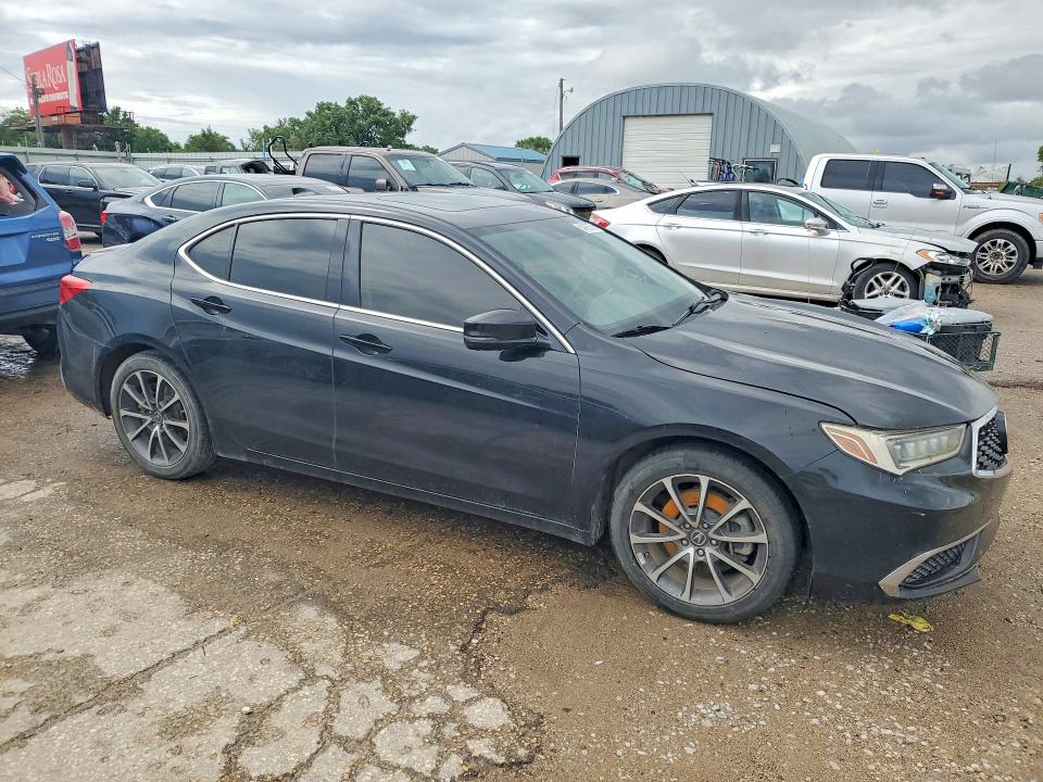54983556 :رقم المزاد ، 19UUB2F30JA004880 vin ، 2018 Acura Tlx مزاد بيع