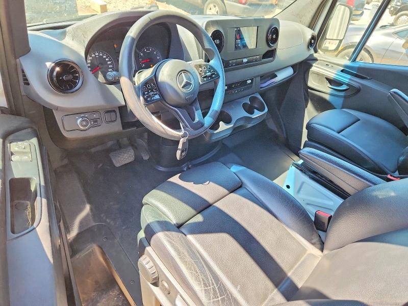 50760966 :رقم المزاد ، W1Y70BGY9LT031087 vin ، 2020 Mercedes Benz Sprinter مزاد بيع