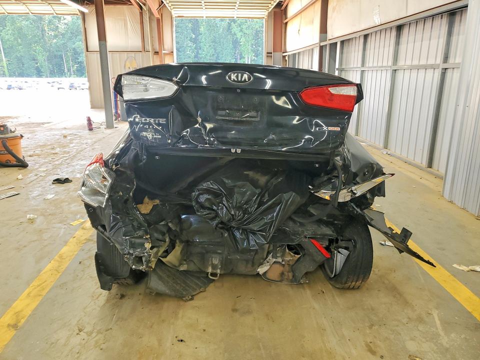 2016 Kia Forte მანქანა იყიდება აუქციონზე, vin: KNAFX4A89G5518149, აუქციონის ნომერი: 55519866
