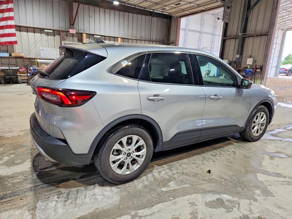 53468116 :رقم المزاد ، 1FMCU0GN4PUA54855 vin ، 2023 Ford Escape مزاد بيع