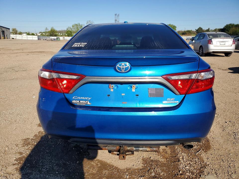 2016 Toyota Camry მანქანა იყიდება აუქციონზე, vin: 4T1BF1FK3GU560969, აუქციონის ნომერი: 52712146