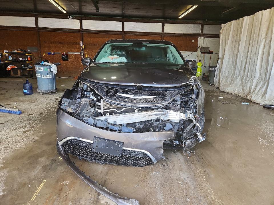 Продажа на аукционе авто 2020 Chrysler Pacifica, vin: 2C4RC1FG3LR102167, номер лота: 53373486