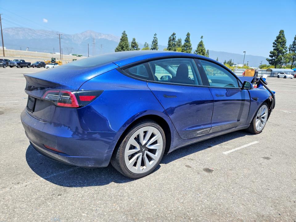 54604086 :رقم المزاد ، 5YJ3E1EA8MF838516 vin ، 2021 Tesla Model 3 مزاد بيع