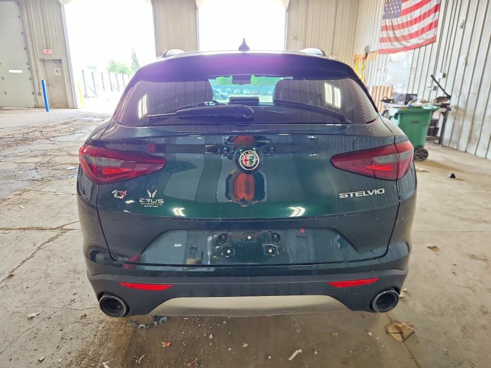 2018 Alfa Romeo Stelvio მანქანა იყიდება აუქციონზე, vin: ZASFAKPN4J7C15305, აუქციონის ნომერი: 54888096