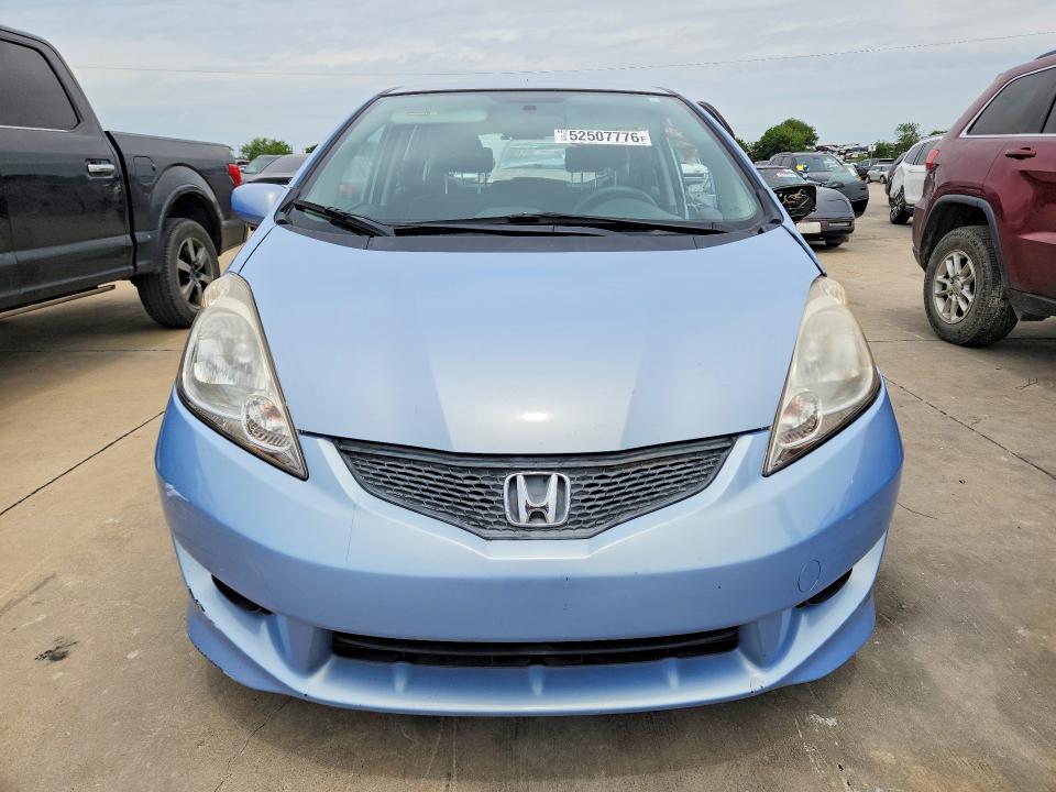 52507776 :رقم المزاد ، JHMGE8H48AC037723 vin ، 2010 Honda Fit مزاد بيع