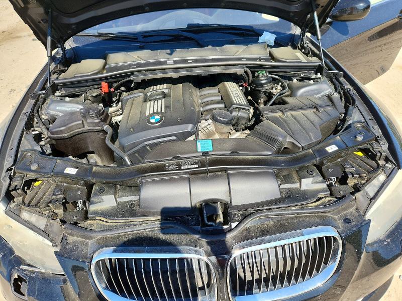 51537666 :رقم المزاد ، WBADW3C53BE537747 vin ، 2011 Bmw 328 مزاد بيع