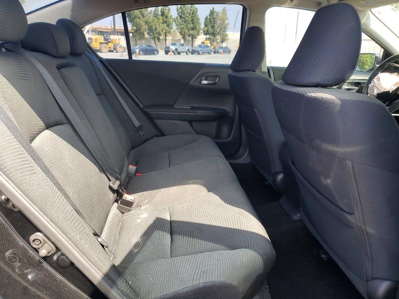Auction sale of the 2017 Honda Accord, vin: 1HGCR2F31HA243372, lot number: 51917206