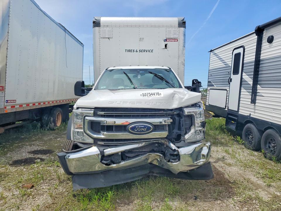 2021 Ford F550 მანქანა იყიდება აუქციონზე, vin: 1FDUF5GN1MED08989, აუქციონის ნომერი: 53754416