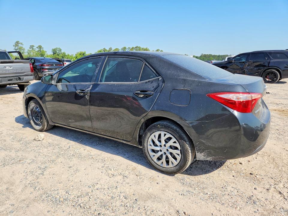 53744006 :رقم المزاد ، 5YFBURHE5JP762166 vin ، 2018 Toyota Corolla مزاد بيع