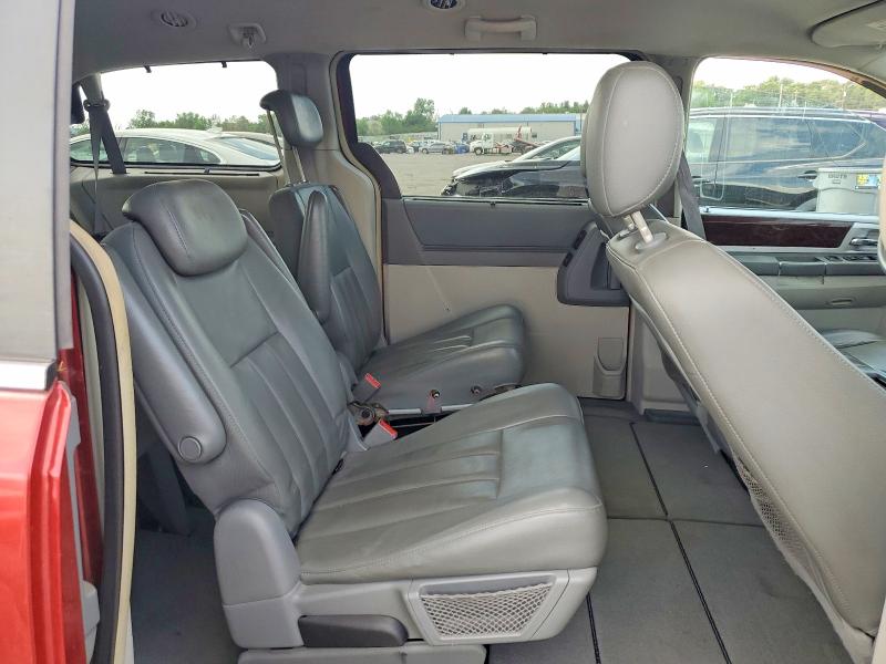 Продажа на аукционе авто 2010 Chrysler Town & Country, vin: 2A4RR5D14AR151678, номер лота: 53917216