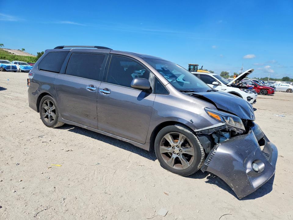 2015 Toyota Sienna მანქანა იყიდება აუქციონზე, vin: 5TDXK3DC5FS647885, აუქციონის ნომერი: 53012686