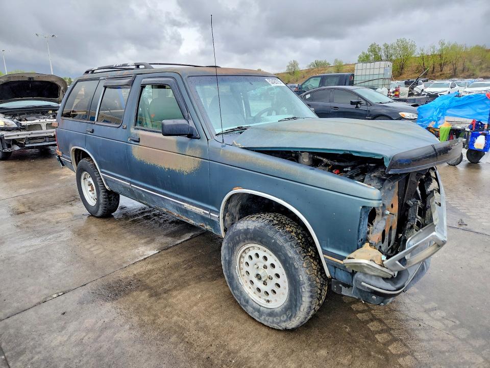 Продажа на аукционе авто 1994 Chevrolet Blazer, vin: 1GNDT13W2R0136794, номер лота: 52420796