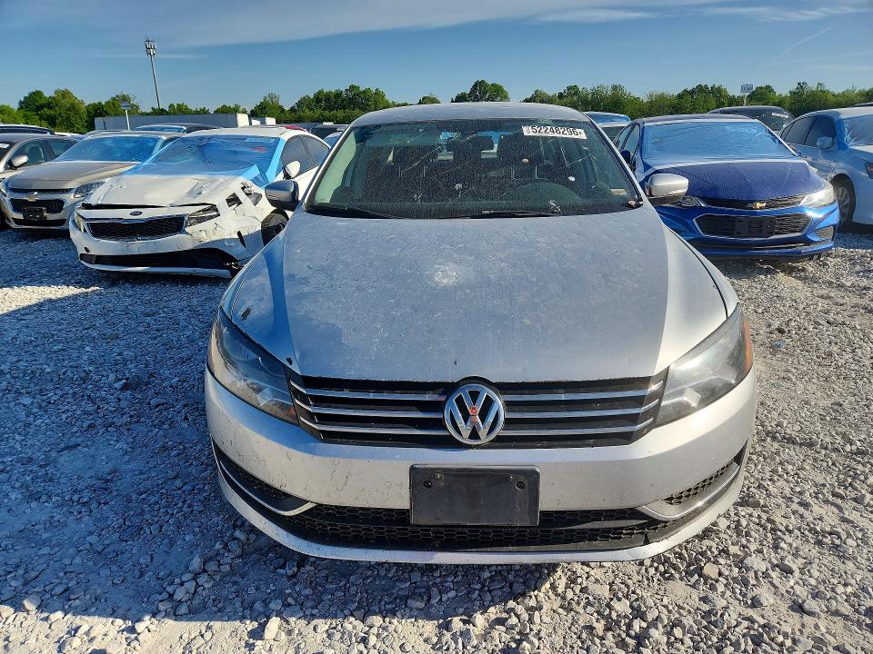 52248296 :رقم المزاد ، 1VWAT7A30EC075846 vin ، 2014 Volkswagen Passat مزاد بيع