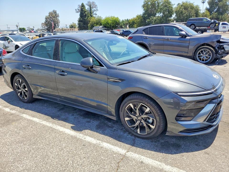 Продажа на аукционе авто 2024 Hyundai Sonata, vin: KMHL64JA3RA397491, номер лота: 54244766