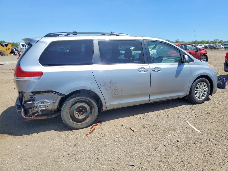 Продажа на аукционе авто 2014 Toyota Sienna, vin: 5TDYK3DC5ES467311, номер лота: 53069396