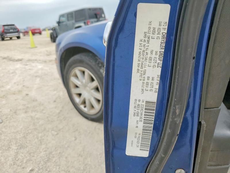52547016 :رقم المزاد ، 2C3CA5CVXAH106195 vin ، 2010 Chrysler 300 مزاد بيع
