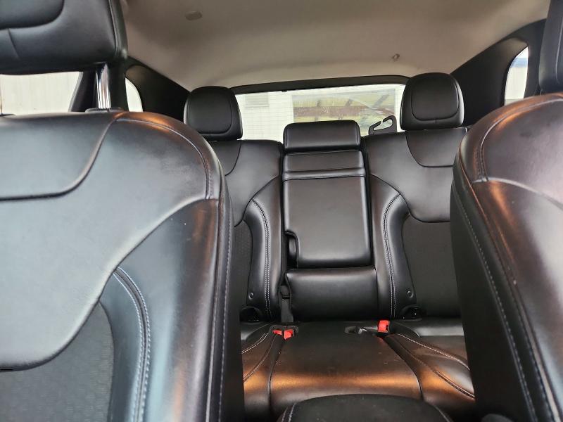 52744886 :رقم المزاد ، 1C4PJMLN2KD287430 vin ، 2019 Jeep Cherokee مزاد بيع