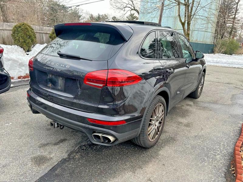 Продаж на аукціоні авто 2015 Porsche Cayenne, vin: WP1AC2A20FLA80560, номер лоту: 54178516