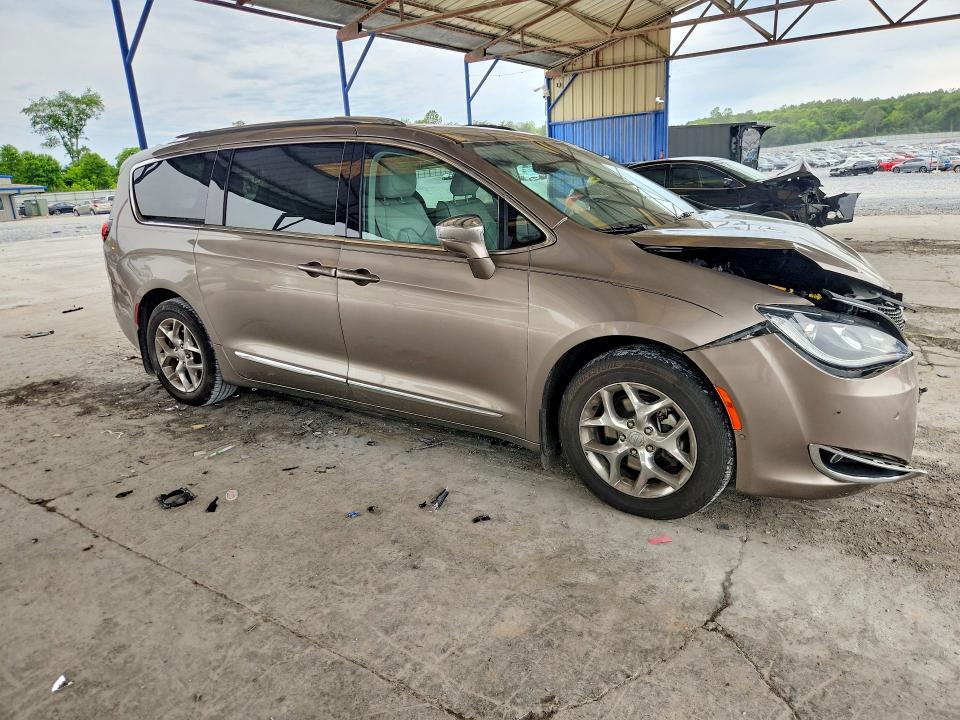 Продажа на аукционе авто 2017 Chrysler Pacifica, vin: 2C4RC1GG8HR638084, номер лота: 53182176