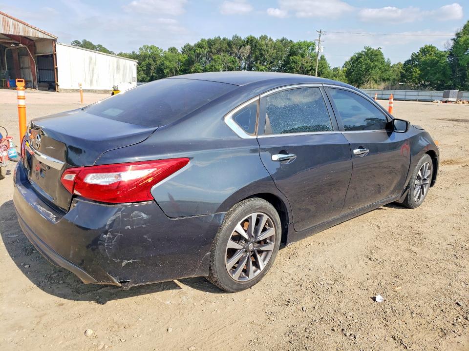 Aukcja sprzedaży 2017 Nissan Altima, vin: 1N4AL3AP7HC275423, numer aukcji: 54105806