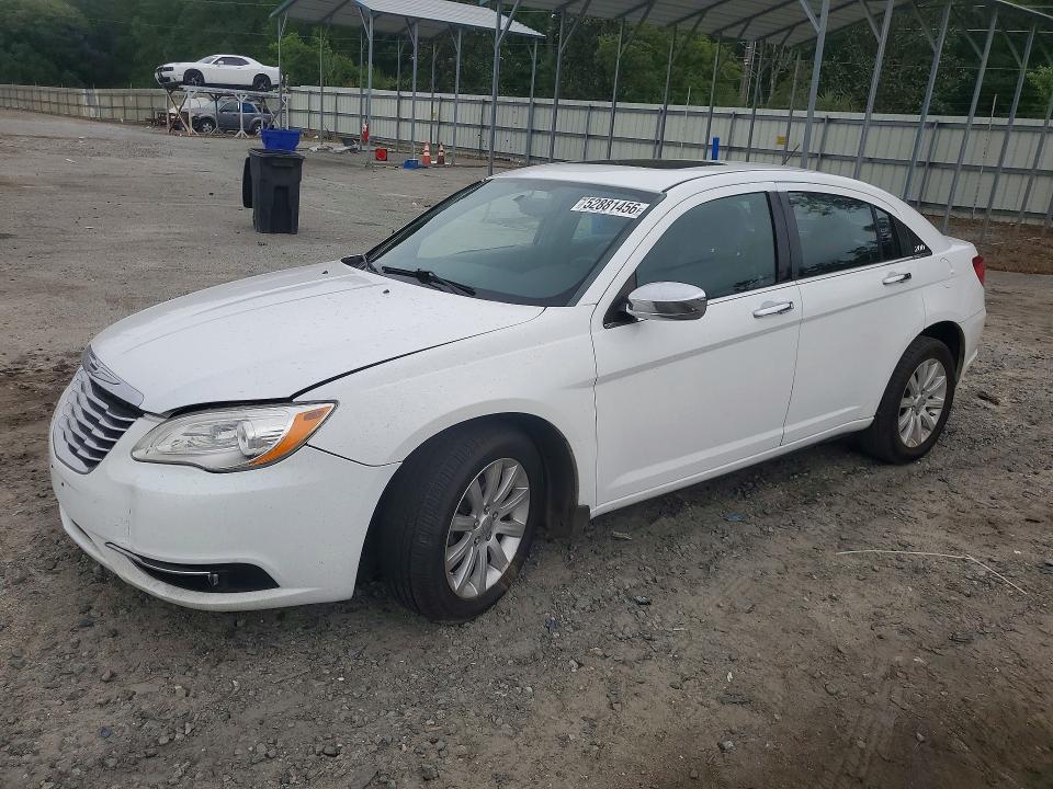 Продажа на аукционе авто 2014 Chrysler 200, vin: 1C3CCBCG4EN150538, номер лота: 52881456