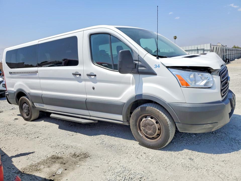 2015 Ford Transit მანქანა იყიდება აუქციონზე, vin: 1FBZX2YM9FKA83869, აუქციონის ნომერი: 52183176