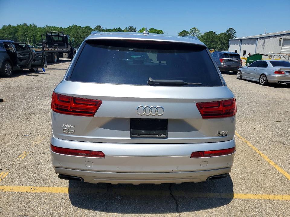 2018 Audi Q7 მანქანა იყიდება აუქციონზე, vin: WA1LAAF7XJD009085, აუქციონის ნომერი: 53415206