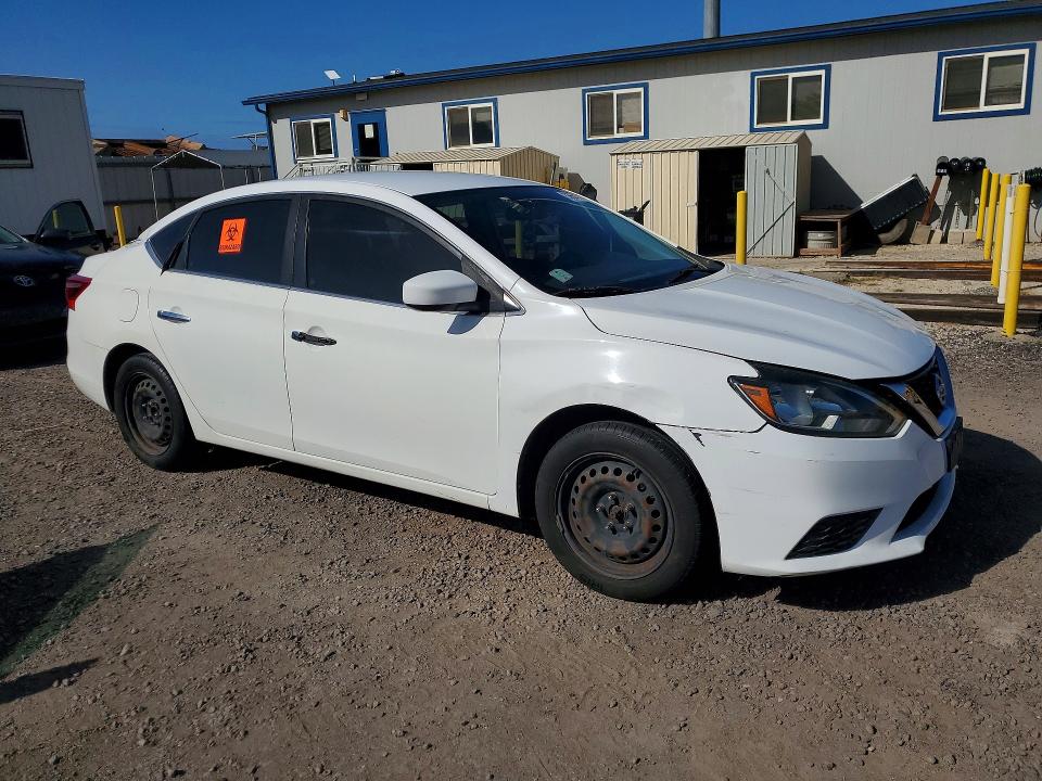 2017 Nissan Sentra მანქანა იყიდება აუქციონზე, vin: 3N1AB7APXHY286589, აუქციონის ნომერი: 53654806