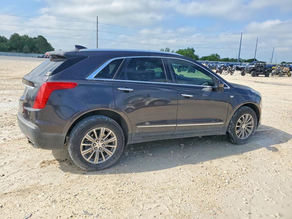 52604286 :رقم المزاد ، 1GYKNBRS8HZ101038 vin ، 2017 Cadillac Xt5 مزاد بيع