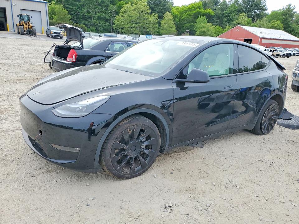 2025 Tesla Model Y მანქანა იყიდება აუქციონზე, vin: 7SAYGDEE8SF297696, აუქციონის ნომერი: 53851676