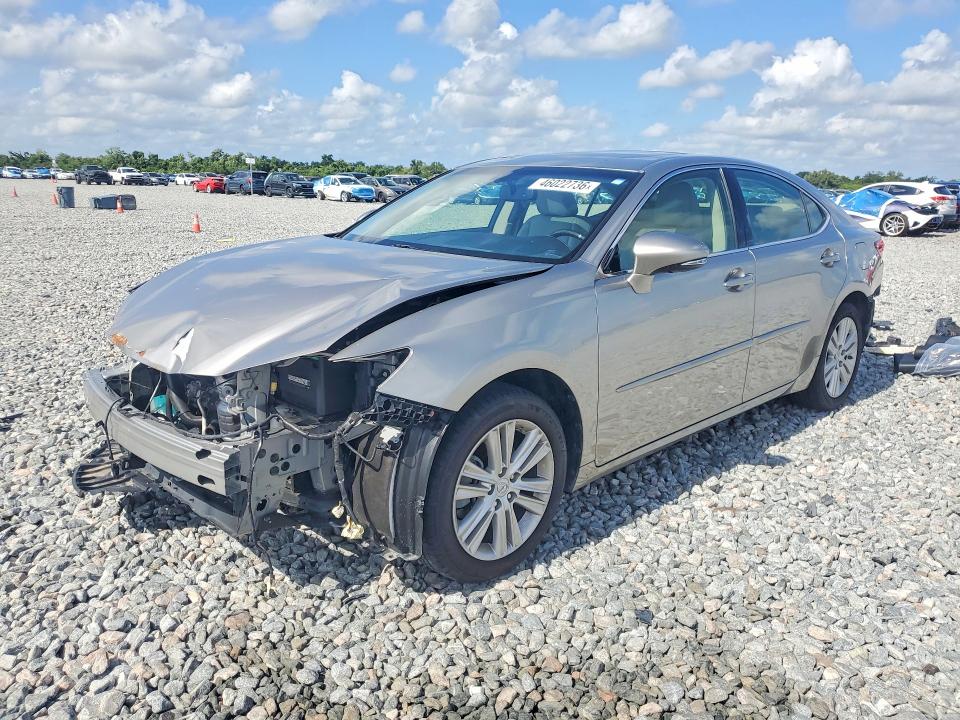 46022736 :رقم المزاد ، JTHBK1GG9F2153418 vin ، 2015 Lexus Es 350 مزاد بيع