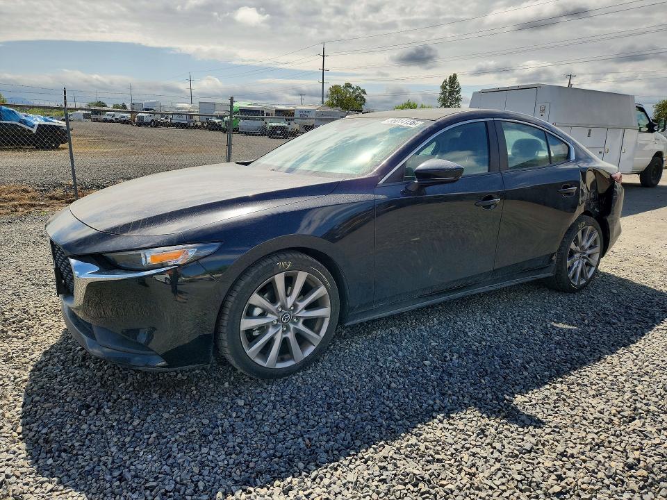 55014136 :رقم المزاد ، 3MZBPBBM9MM208751 vin ، 2021 Mazda 3 مزاد بيع