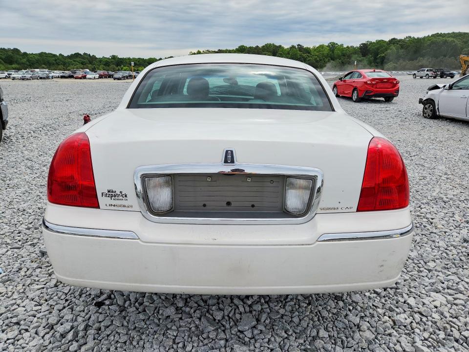 Продаж на аукціоні авто 2009 Lincoln Town Car, vin: 2LNHM82V59X636485, номер лоту: 53159786