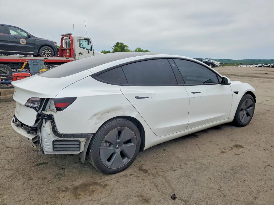 Продажа на аукционе авто 2021 Tesla Model 3, vin: 5YJ3E1EA3MF923473, номер лота: 52751336
