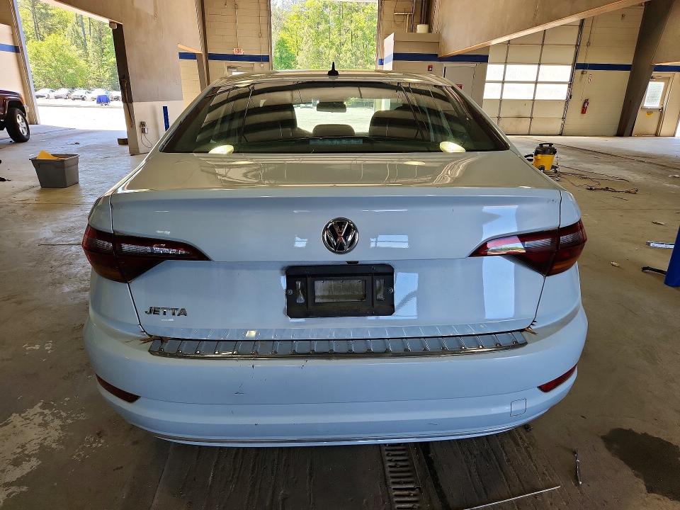 52691156 :رقم المزاد ، 3VWCB7BU0KM141728 vin ، 2019 Volkswagen Jetta مزاد بيع