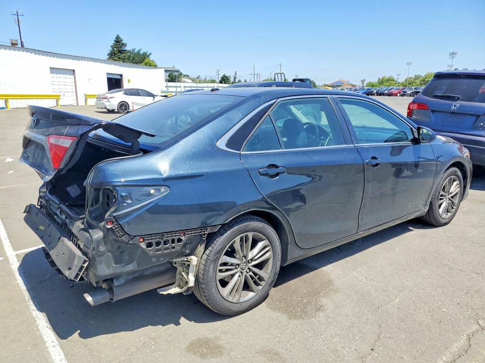 Auction sale of the 2017 Toyota Camry, vin: 4T1BF1FK9HU372720, lot number: 54885686