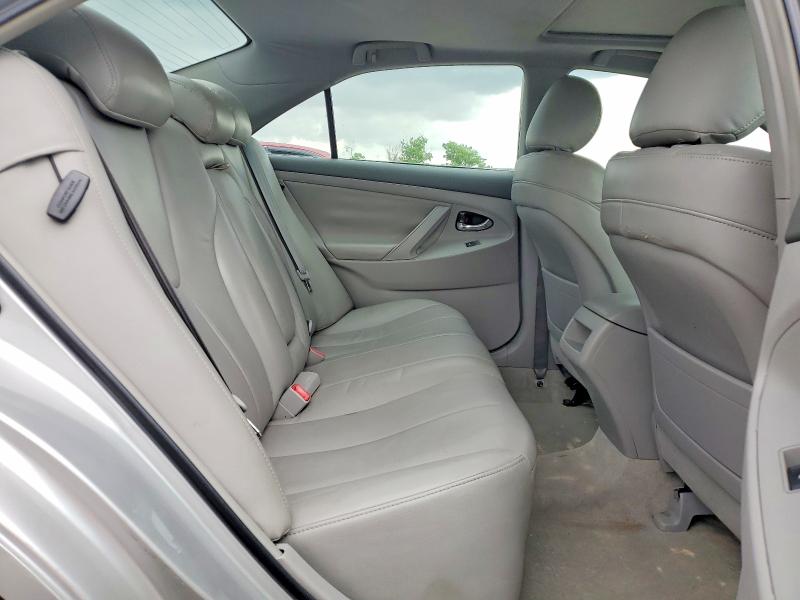 52502366 :رقم المزاد ، 4T1BF3EK1BU209550 vin ، 2011 Toyota Camry مزاد بيع