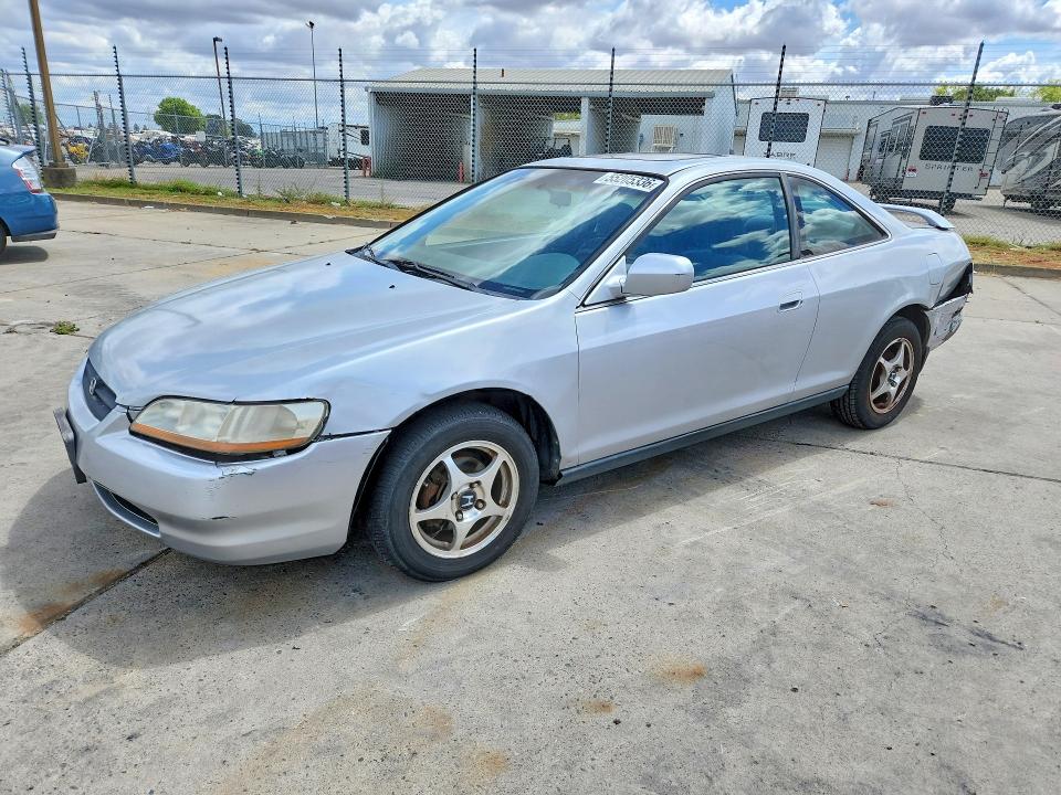 55205336 :رقم المزاد ، 1HGCG3262XA015939 vin ، 1999 Honda Accord مزاد بيع