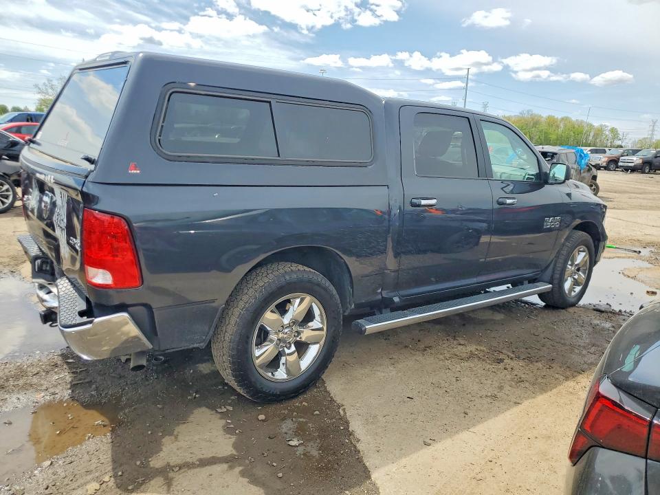 52372306 :رقم المزاد ، 3C6RR7LG7JG252654 vin ، 2018 Ram 1500 مزاد بيع