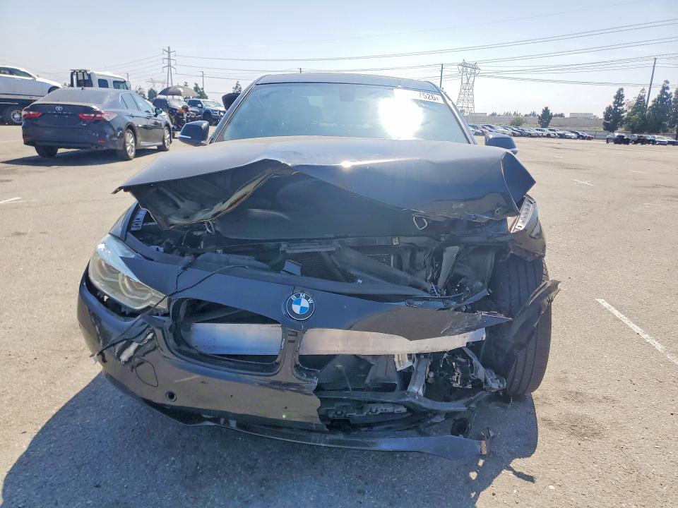 53287526 :رقم المزاد ، WBA8B9G50HNU09565 vin ، 2017 Bmw 330 مزاد بيع