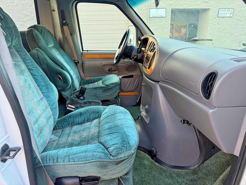 Aukcja sprzedaży 2000 Ford Econoline, vin: 1FDWE35S5YHC02073, numer aukcji: 55810366