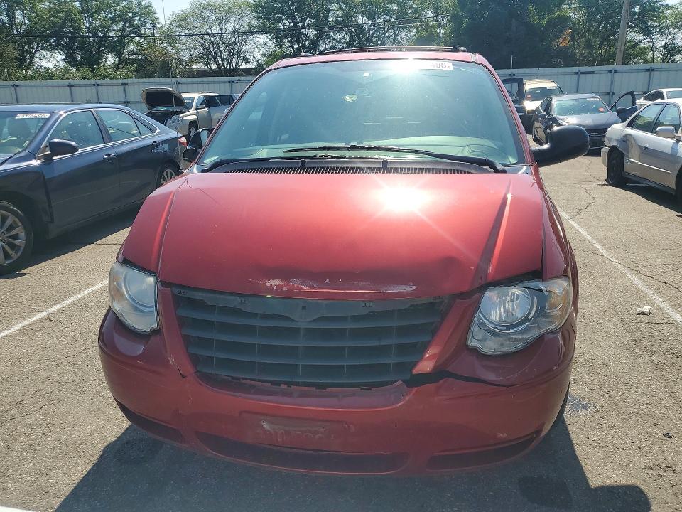 Aukcja sprzedaży 2005 Chrysler Town & Country, vin: 2C4GP54L05R466410, numer aukcji: 55136406