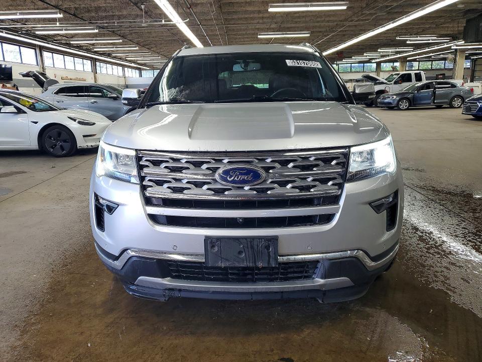 53107086 :رقم المزاد ، 1FM5K8FH5KGA28586 vin ، 2019 Ford Explorer مزاد بيع