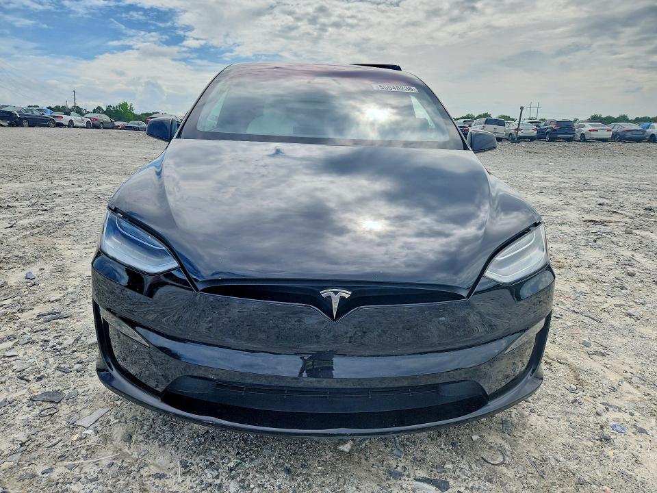Продажа на аукционе авто 2022 Tesla Model X, vin: 7SAXCBE51NF334944, номер лота: 55048236