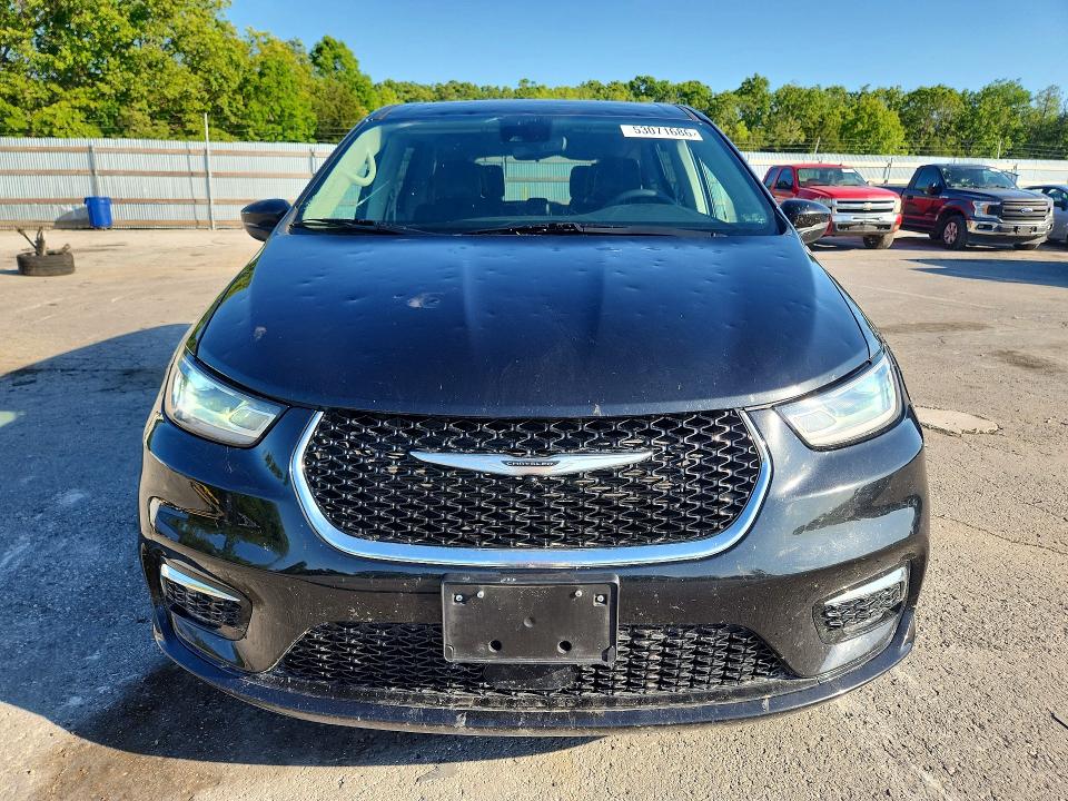 53071686 :رقم المزاد ، 2C4RC1BG1PR587033 vin ، 2023 Chrysler Pacifica مزاد بيع