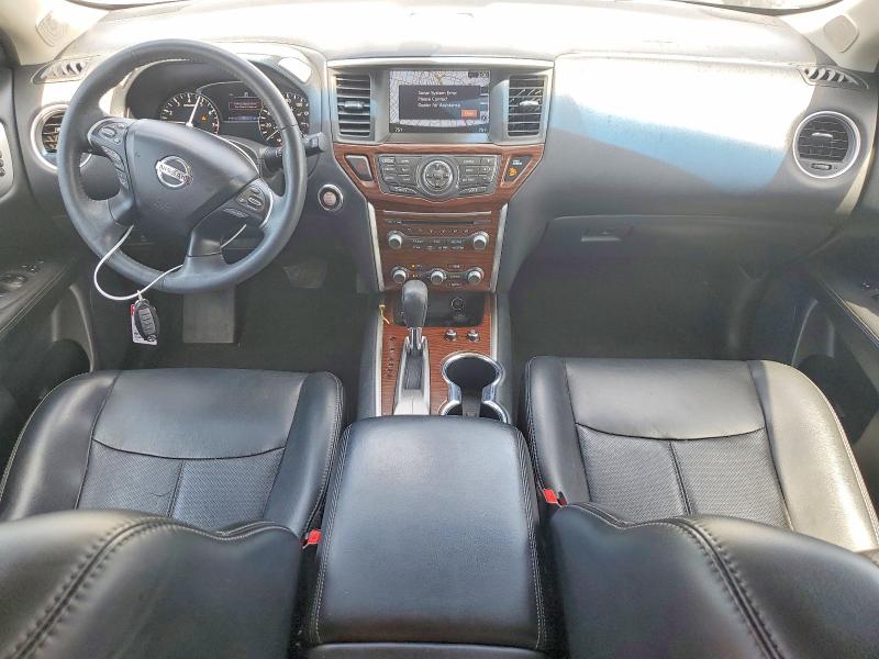 Продажа на аукционе авто 2017 Nissan Pathfinder, vin: 5N1DR2MN7HC641175, номер лота: 54018836