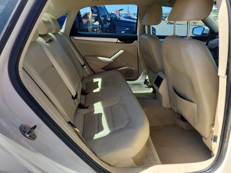 54181776 :رقم المزاد ، 1VWBN7A31DC031769 vin ، 2013 Volkswagen Passat مزاد بيع